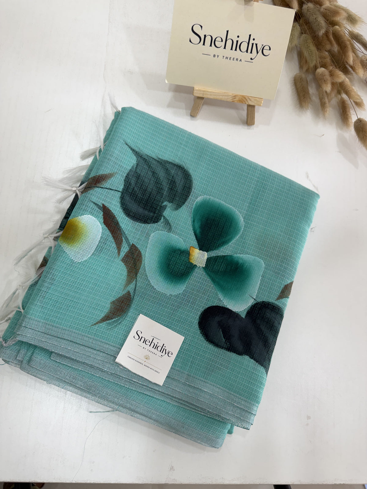 Floral paints - Sky Blue
