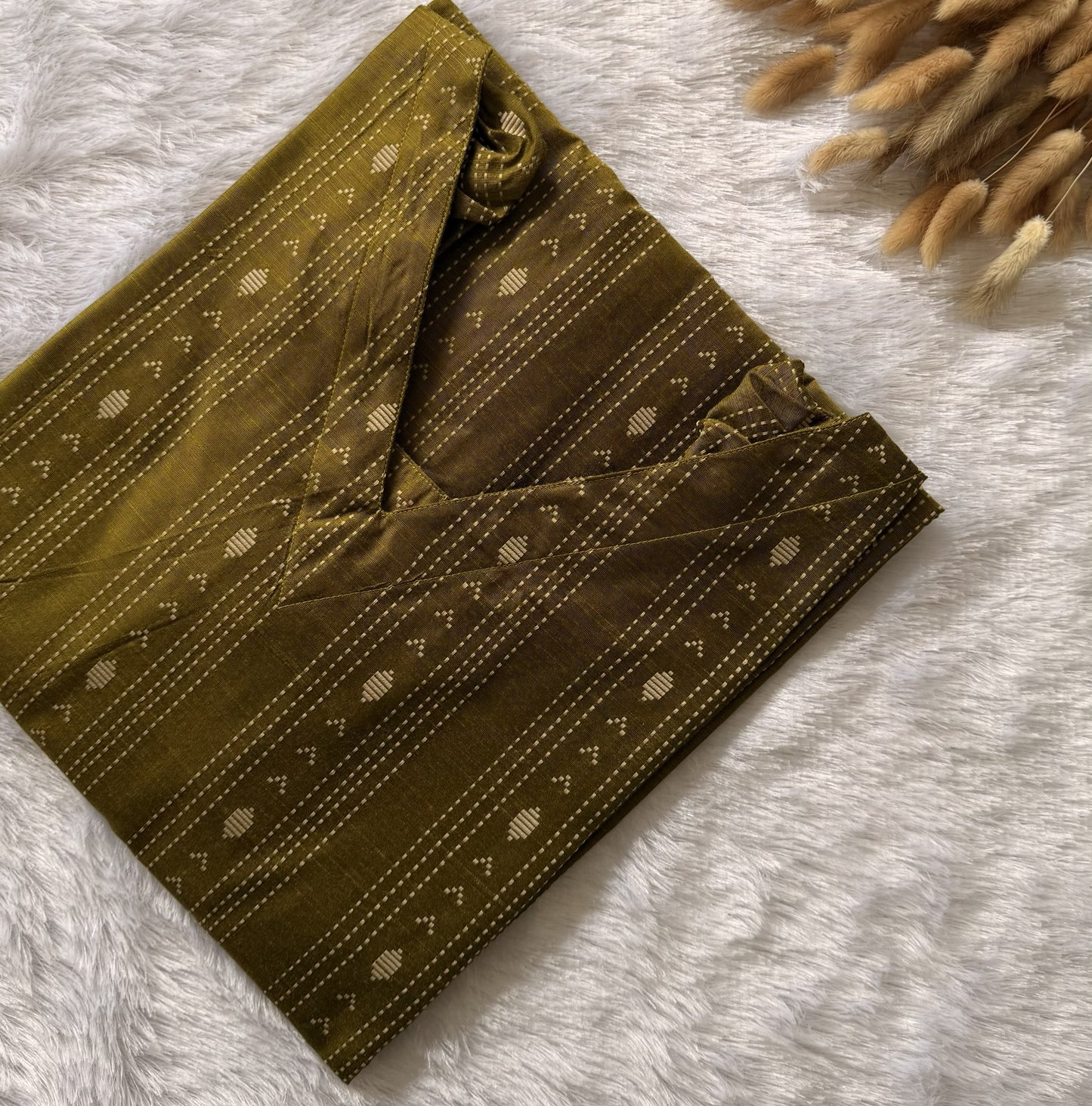 Mehendi Green Raw Silk