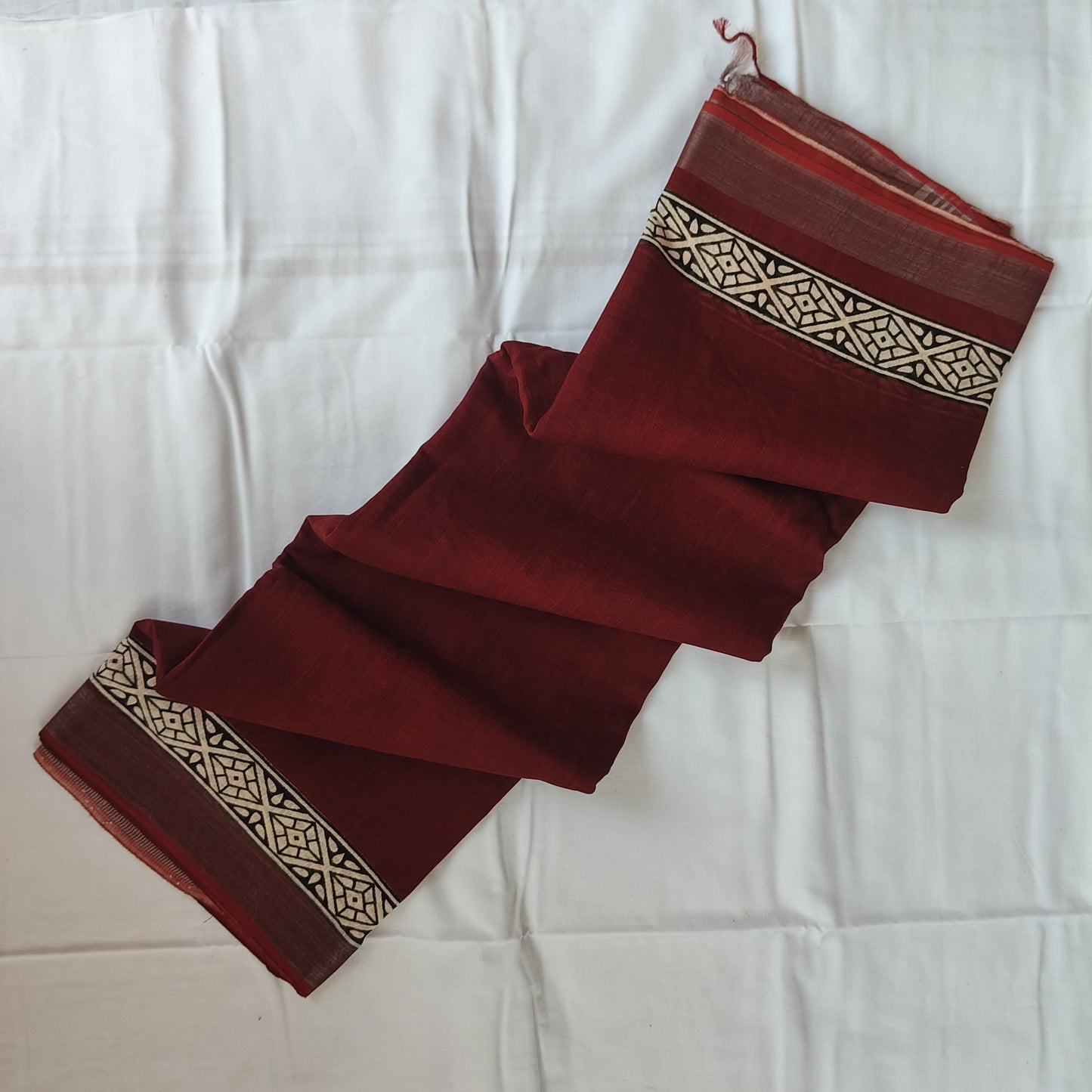 Brown Linen with Thin Border