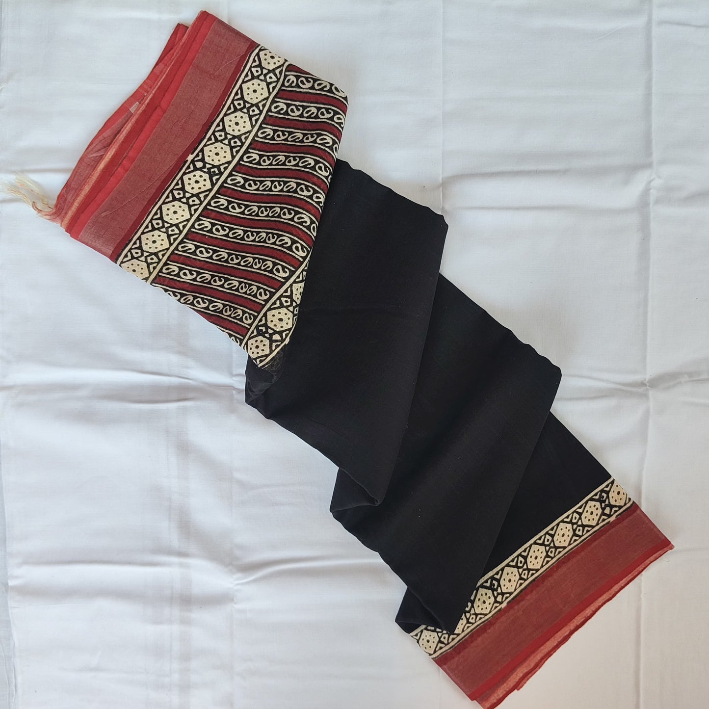 Black & Brown Linen with Broad Border