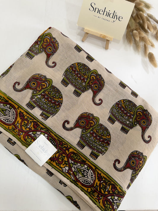 Elephant - Beige